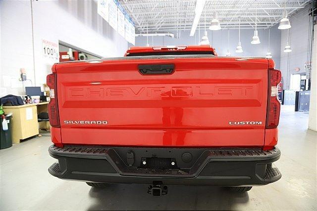 new 2025 Chevrolet Silverado 1500 car, priced at $45,995