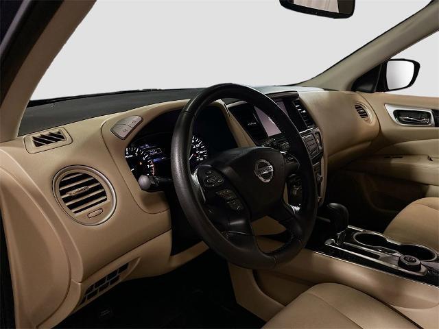 used 2018 Nissan Pathfinder car, priced at $12,495