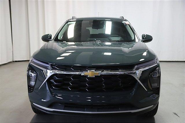 new 2025 Chevrolet Trax car, priced at $22,785