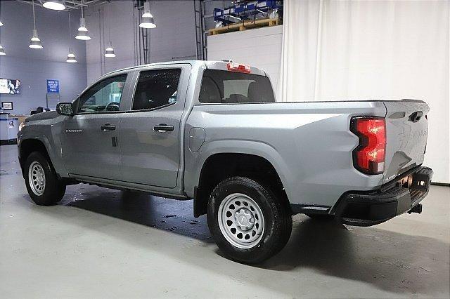 new 2024 Chevrolet Colorado car, priced at $30,250