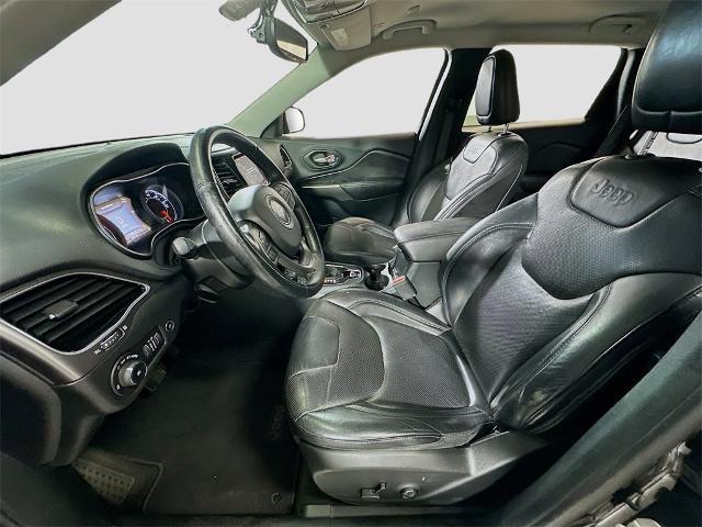 used 2019 Jeep Cherokee car, priced at $17,495