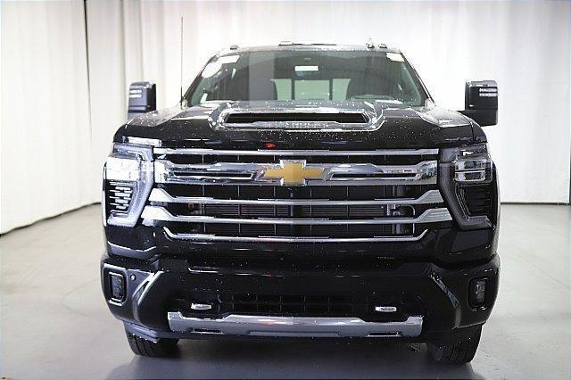 new 2025 Chevrolet Silverado 3500 car, priced at $86,990