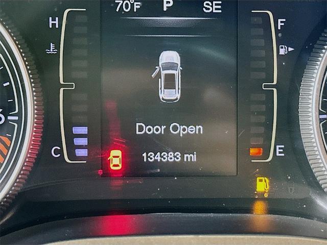 used 2015 Jeep Cherokee car, priced at $6,795