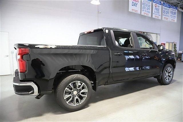 new 2025 Chevrolet Silverado 1500 car, priced at $43,995