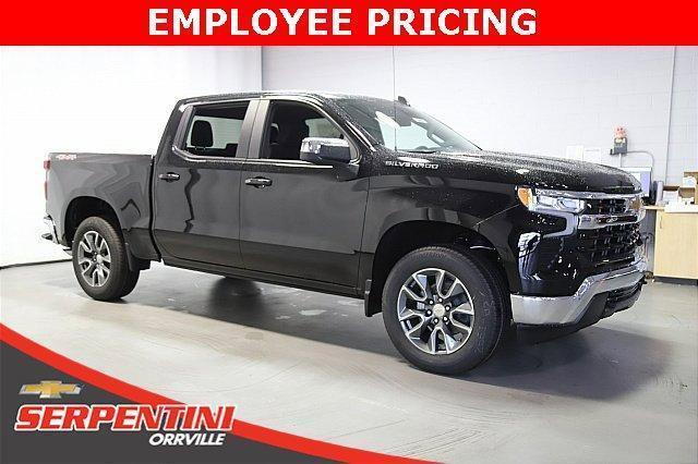 new 2025 Chevrolet Silverado 1500 car, priced at $43,995