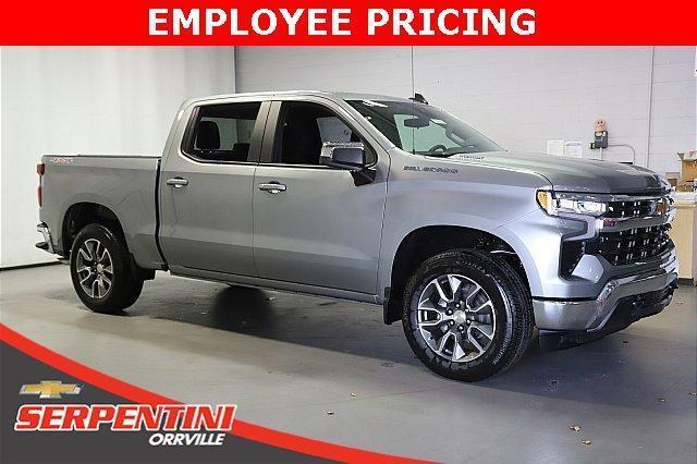 new 2025 Chevrolet Silverado 1500 car, priced at $43,995