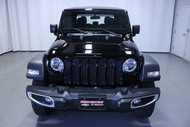 used 2023 Jeep Gladiator car, priced at $31,895