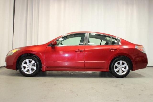 used 2009 Nissan Altima car, priced at $6,850