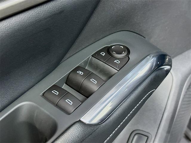 new 2025 Chevrolet Traverse car, priced at $40,323