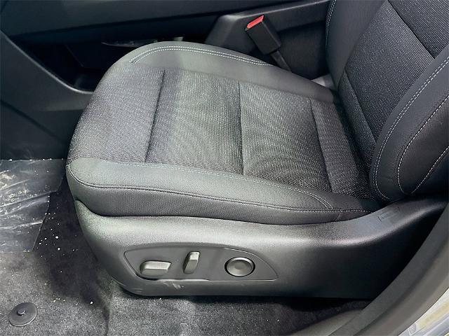 new 2025 Chevrolet Traverse car, priced at $40,323