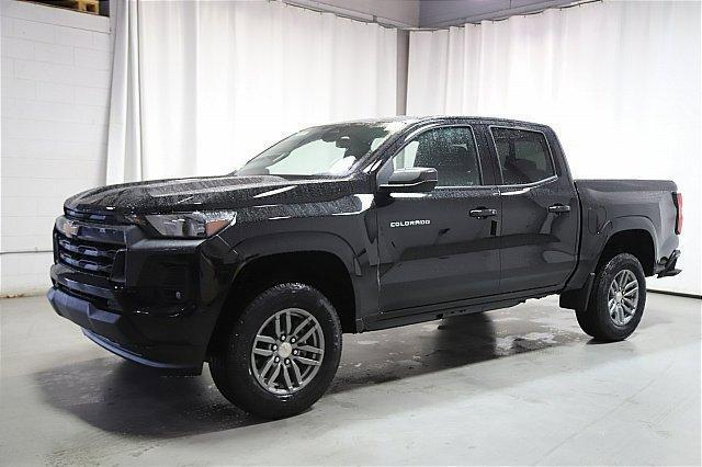 new 2024 Chevrolet Colorado car, priced at $30,241