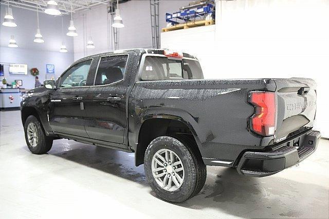 new 2024 Chevrolet Colorado car, priced at $30,241