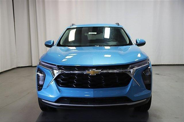 new 2025 Chevrolet Trax car, priced at $23,145