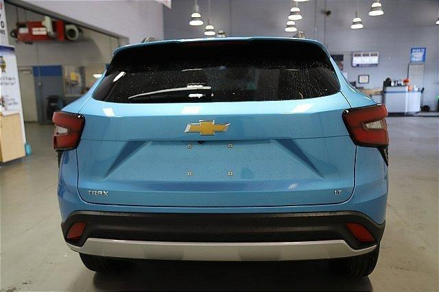 new 2025 Chevrolet Trax car, priced at $23,145