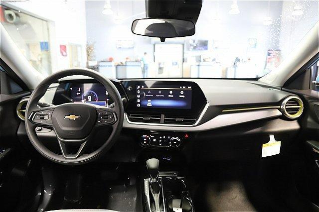 new 2025 Chevrolet Trax car, priced at $23,145