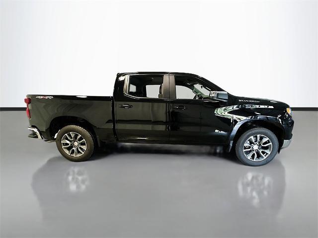 new 2025 Chevrolet Silverado 1500 car, priced at $39,995