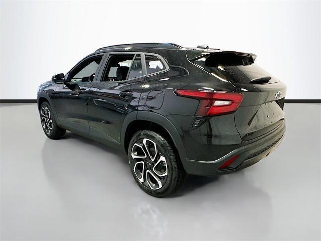 new 2025 Chevrolet Trax car, priced at $25,495