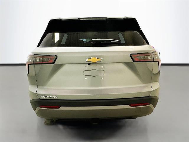 new 2026 Chevrolet Equinox car, priced at $28,680