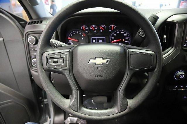 new 2025 Chevrolet Silverado 1500 car, priced at $42,000