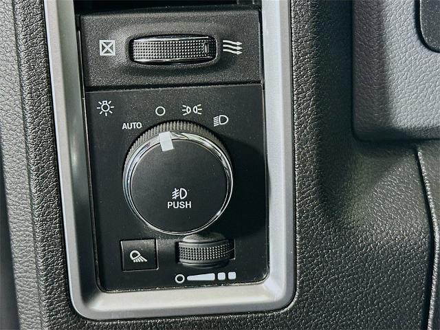 used 2019 Ram 1500 Classic car, priced at $21,997