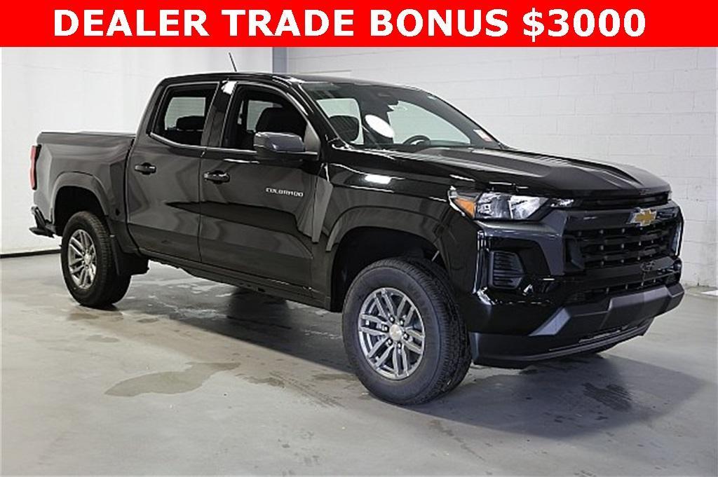 new 2025 Chevrolet Colorado car, priced at $35,748