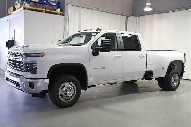 new 2025 Chevrolet Silverado 3500 car, priced at $69,998