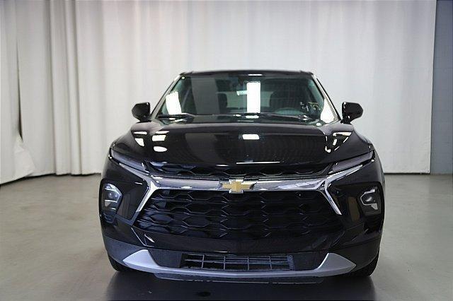 new 2024 Chevrolet Blazer car, priced at $31,995