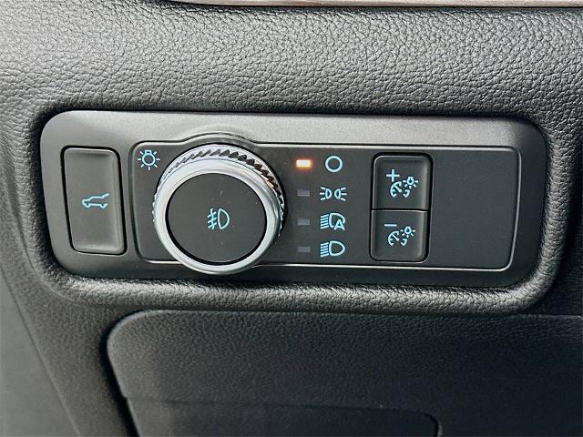 used 2022 Ford Explorer car, priced at $31,495