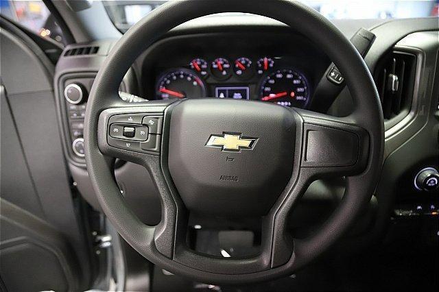 new 2024 Chevrolet Silverado 1500 car, priced at $39,456