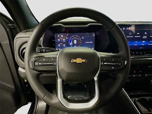 new 2025 Chevrolet Colorado car, priced at $29,495