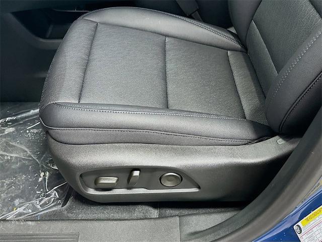 new 2026 Chevrolet Equinox car, priced at $31,405