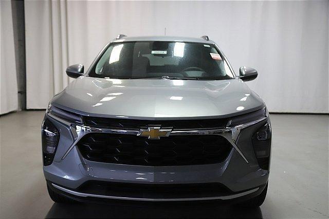 new 2025 Chevrolet Trax car, priced at $22,785