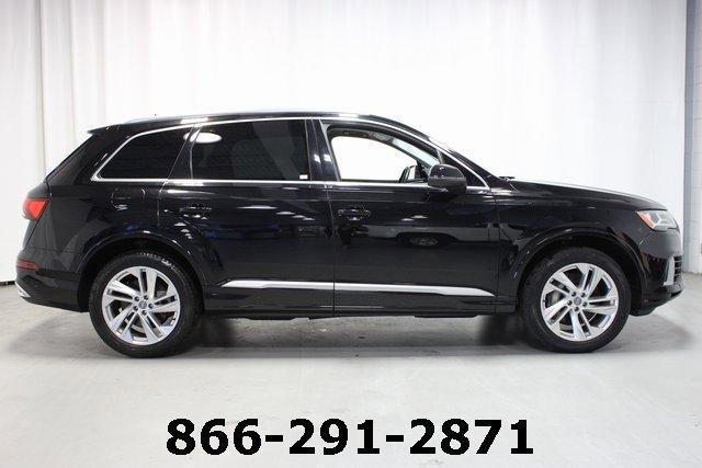 used 2020 Audi Q7 car, priced at $27,995