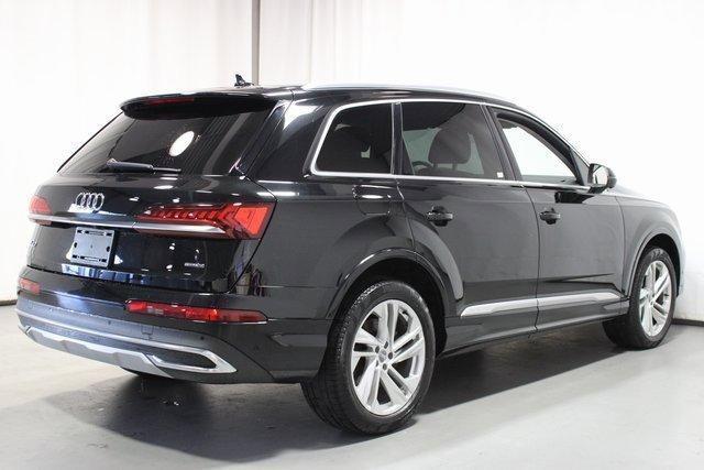 used 2020 Audi Q7 car, priced at $27,995