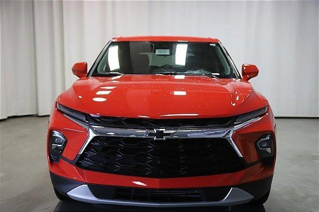 new 2025 Chevrolet Blazer car, priced at $33,390