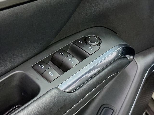 new 2025 Chevrolet Traverse car, priced at $48,305