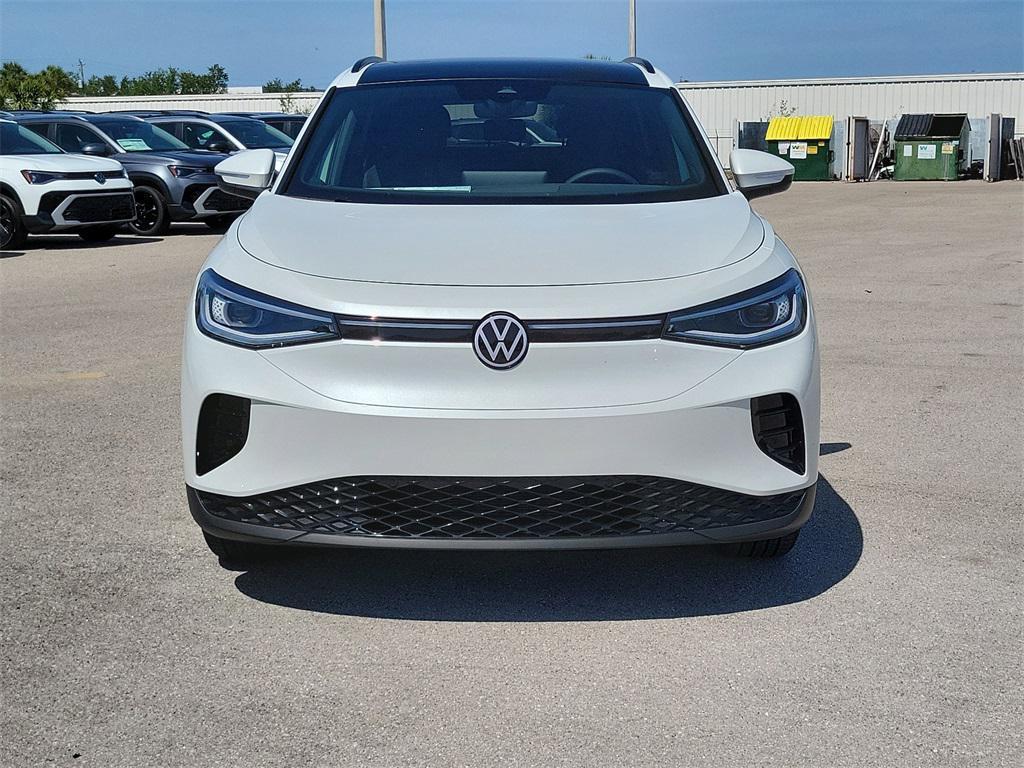 new 2025 Volkswagen ID.4 car, priced at $46,092