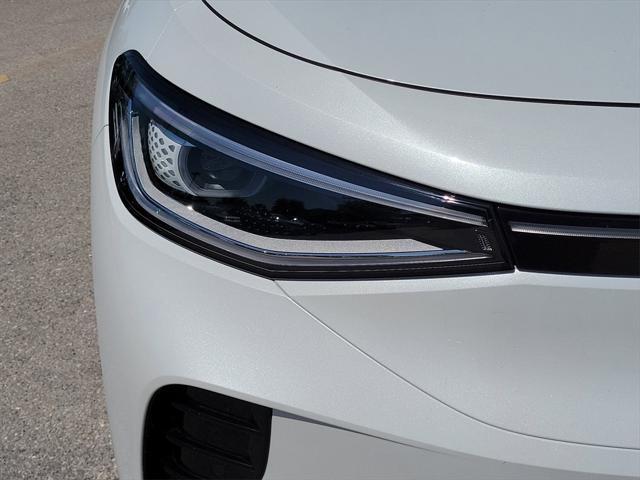 new 2025 Volkswagen ID.4 car, priced at $46,092