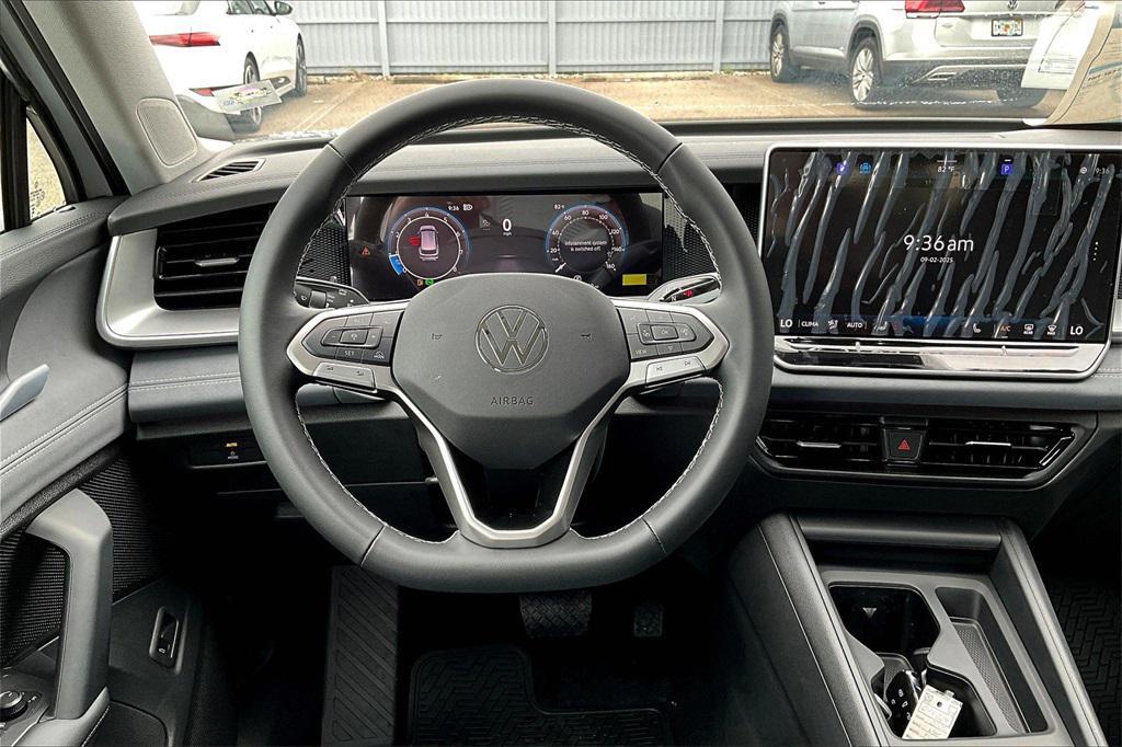 new 2025 Volkswagen Tiguan car, priced at $32,777