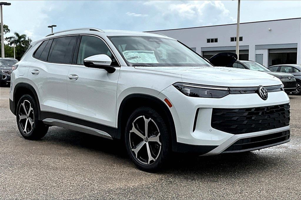 new 2025 Volkswagen Tiguan car, priced at $32,777