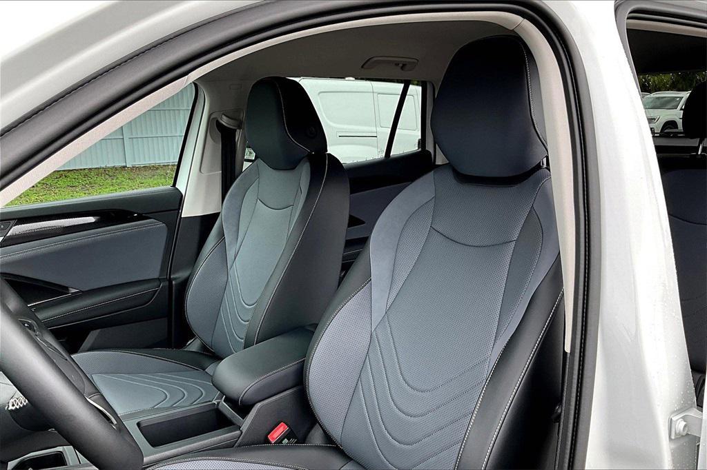 new 2025 Volkswagen Tiguan car, priced at $32,777