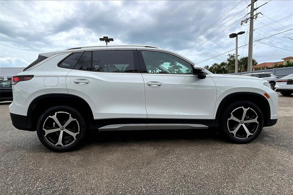 new 2025 Volkswagen Tiguan car, priced at $32,777