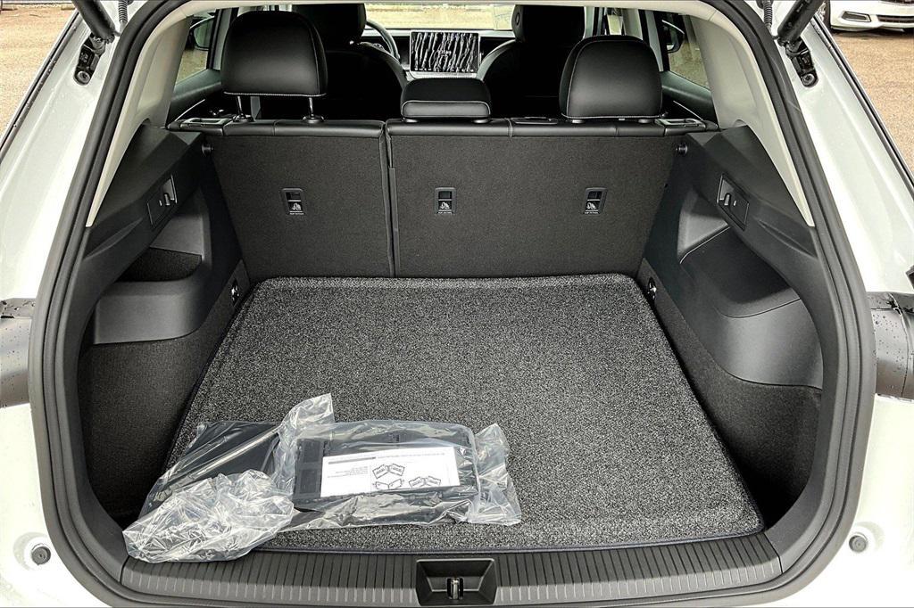 new 2025 Volkswagen Tiguan car, priced at $32,777