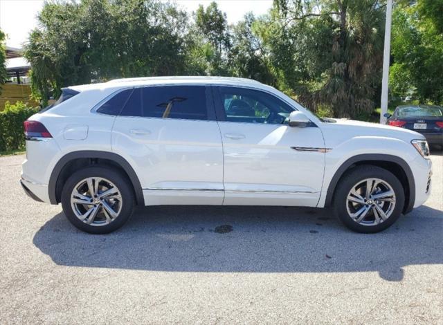 new 2024 Volkswagen Atlas Cross Sport car, priced at $45,769