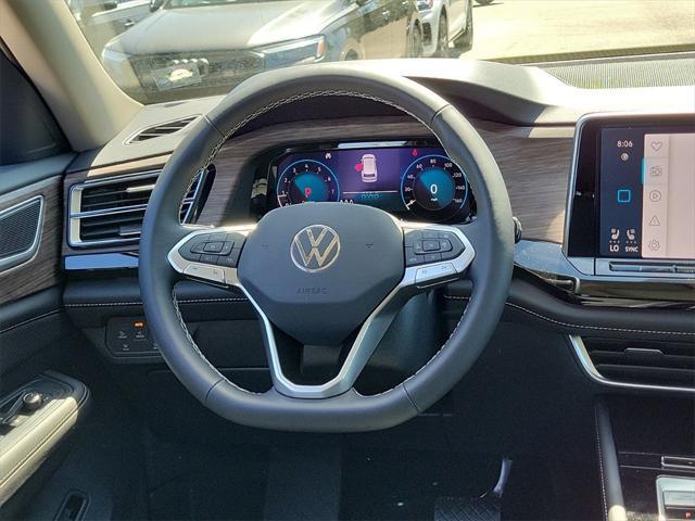 new 2025 Volkswagen Atlas car, priced at $46,656
