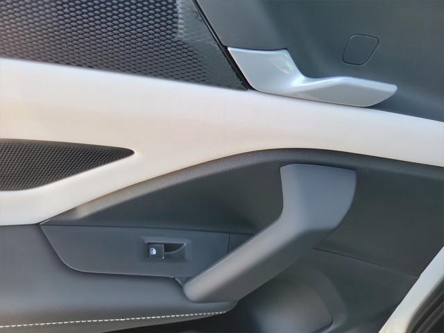 new 2025 Volkswagen Tiguan car, priced at $34,716