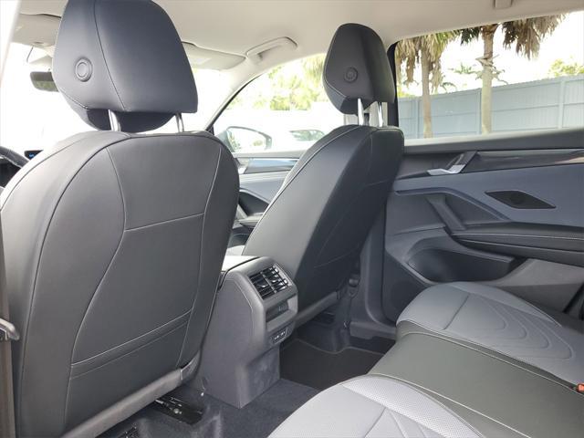new 2025 Volkswagen Tiguan car, priced at $32,779