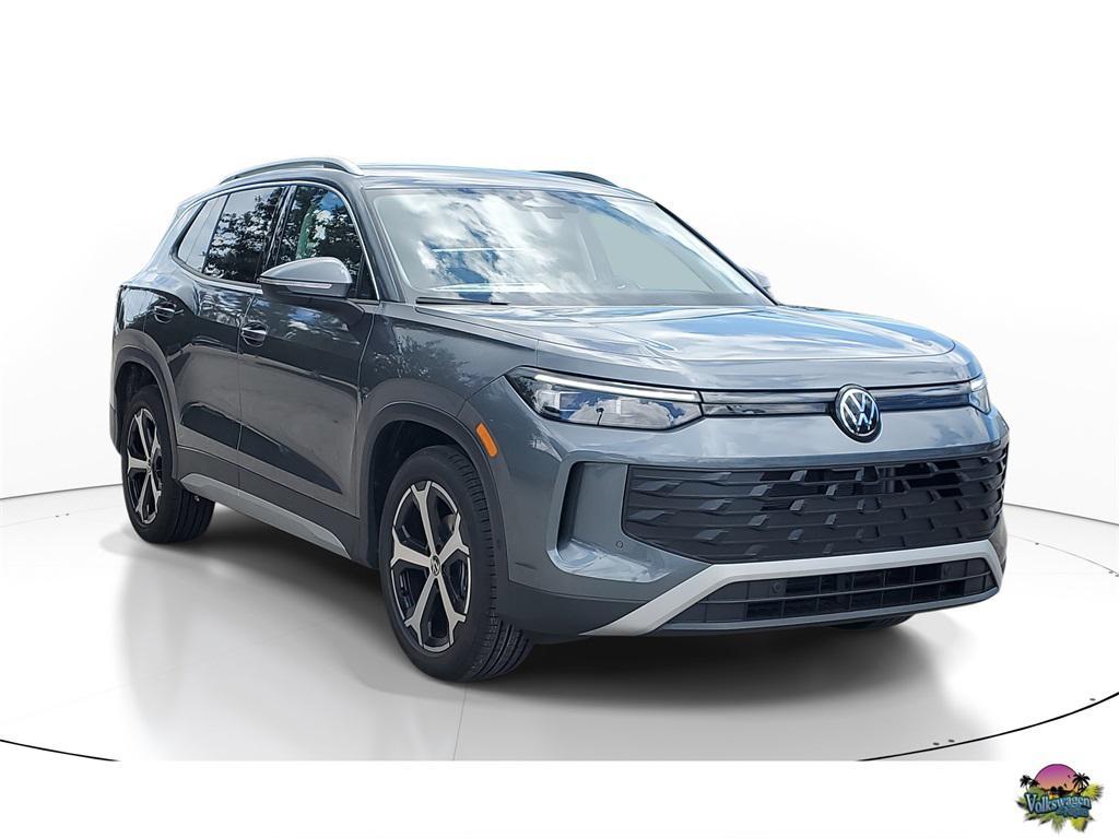 new 2025 Volkswagen Tiguan car, priced at $32,779