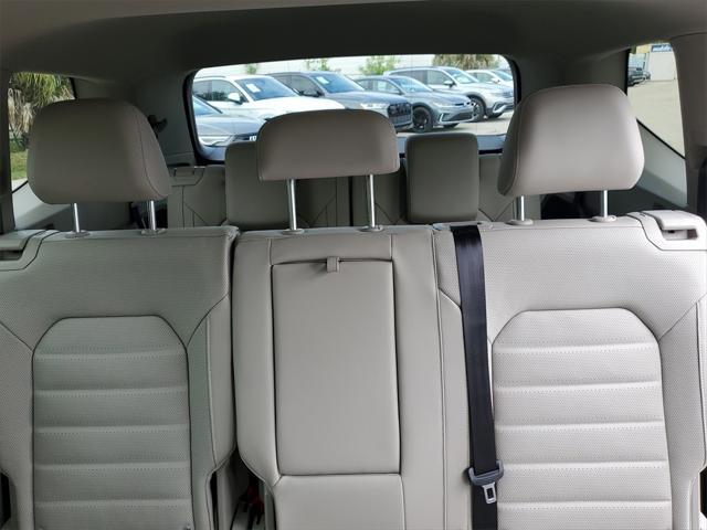 new 2025 Volkswagen Atlas car, priced at $46,703