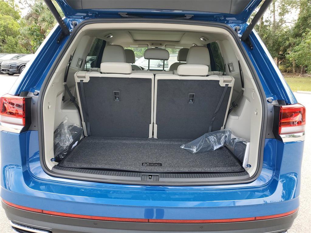 new 2025 Volkswagen Atlas car, priced at $43,207